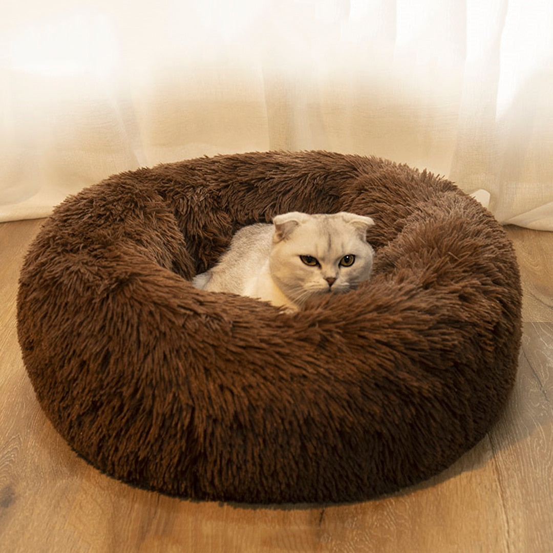 Kuschelbett in Donut Form aus Plüsch