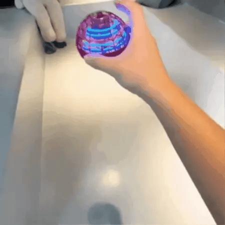 Magischer LED-Schwebeball